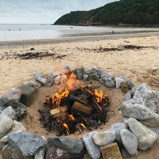 8 tips for a safe beach campfire