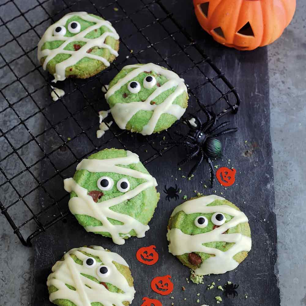 Monster Mummies Choc Chip Shortbread. Perfect for Halloween.