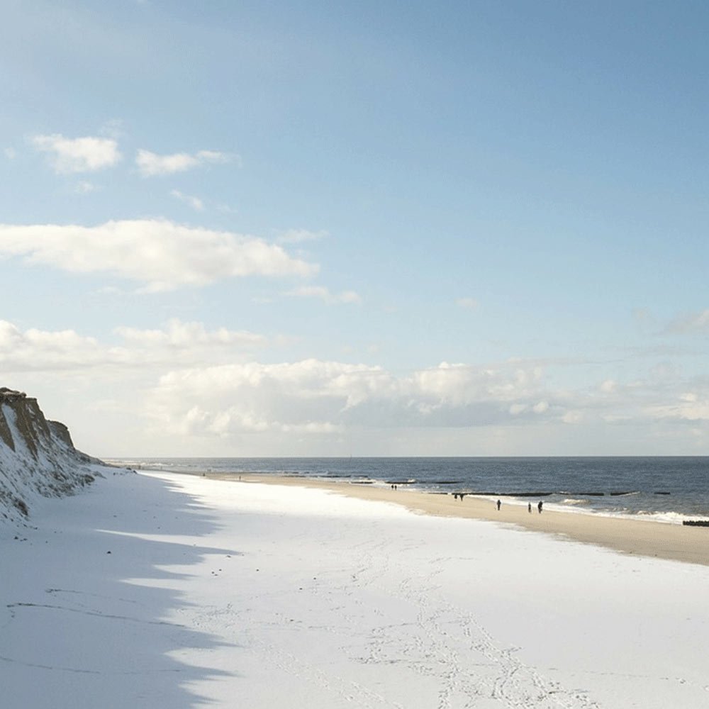 Your Perfect Christmas Snowy Beach Walk Your Perfect Christmas Snowy Beach Walk