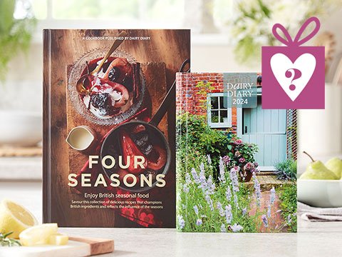 Dairy Diary & Cookbook Set