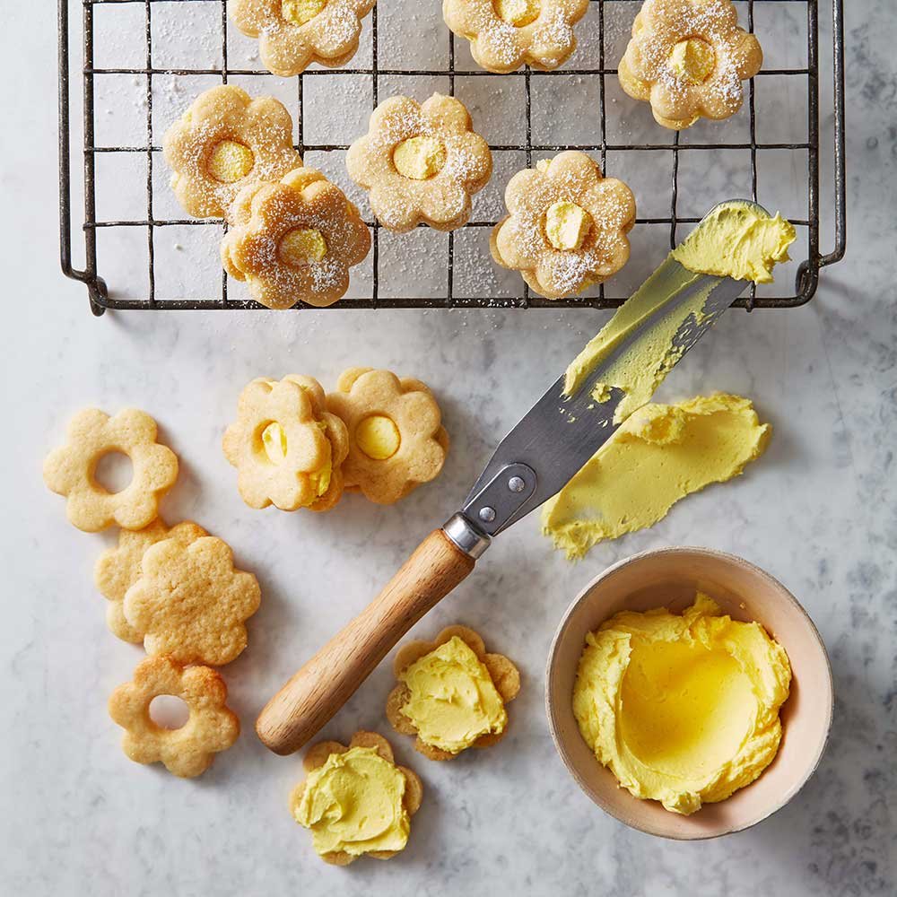 Foraging-Elderflower Elderflower Biscuits